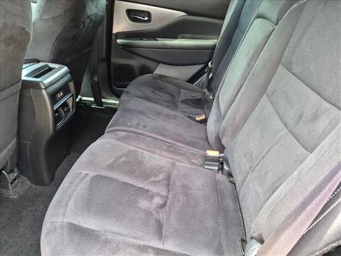 Used 2019 Nissan Murano S FWD image 17