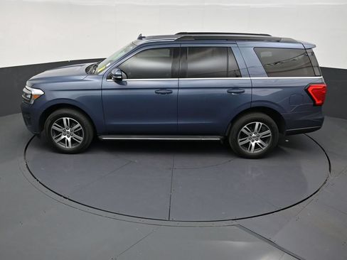 Used 2023 Ford Expedition XLT RWD image 13