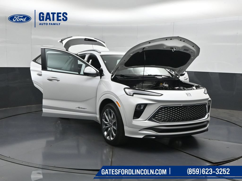 Used 2024 Buick Encore GX Avenir w/ Avenir Technology Package AWD/4WD image 58