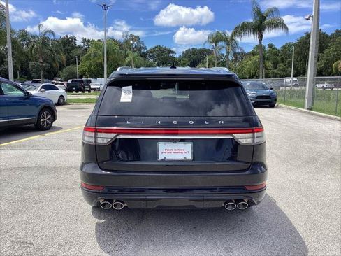 Used 2020 Lincoln Aviator Grand Touring w/ Equipment Group 302A AWD/4WD image 7