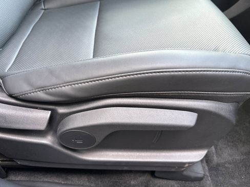 Certified 2025 Hyundai Santa Fe SEL image 23