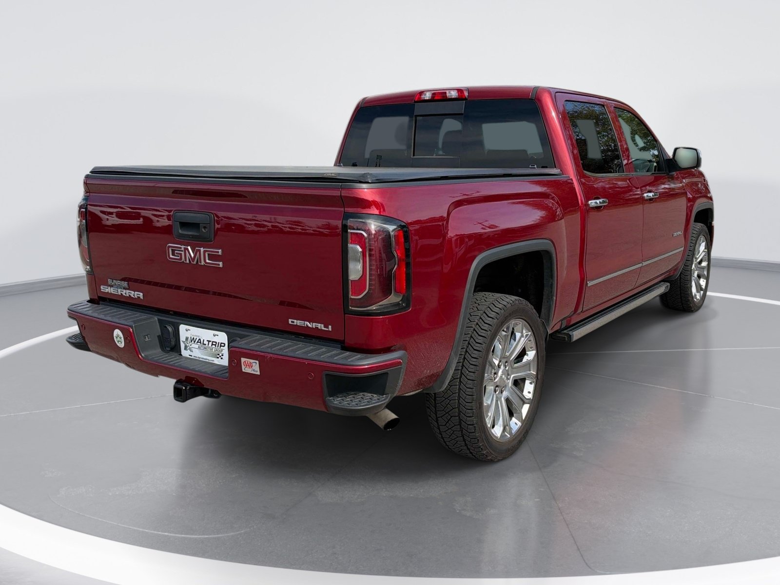 Used 2018 GMC Sierra 1500 Denali w/ Denali Ultimate Package AWD/4WD image 8