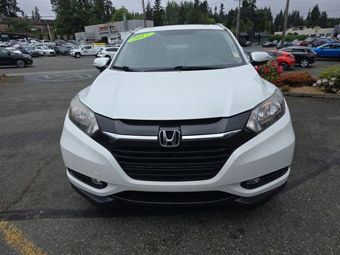 Used 2017 Honda HR-V EX-L image 2