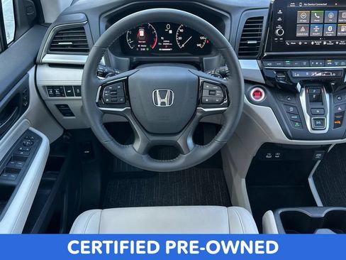 Used 2025 Honda Odyssey EX-L image 13