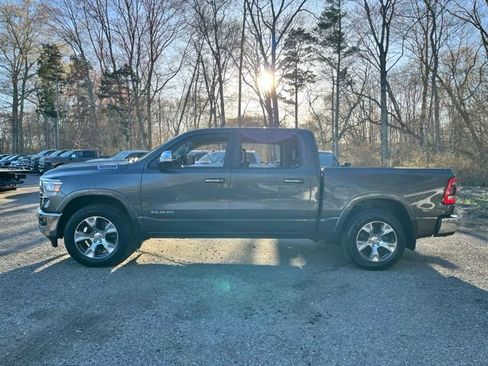 Used 2022 RAM 1500 Laramie AWD/4WD image 10