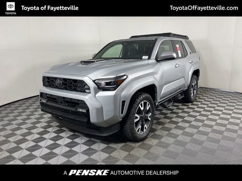 Used 2026 Toyota 4Runner TRD Sport AWD/4WD image 1