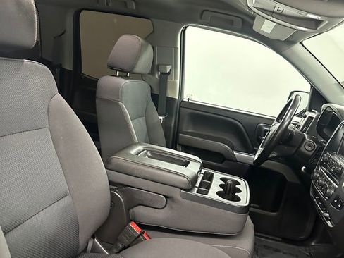 Used 2018 Chevrolet Silverado 1500 LT w/ All Star Edition image 35