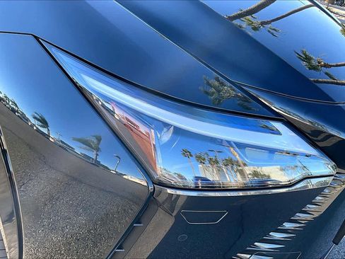 Used 2023 Lexus RZ 450e Premium image 26