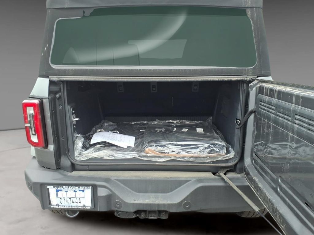 New 2024 Ford Bronco Outer Banks AWD/4WD image 7