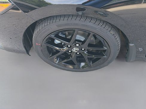 New 2026 Honda Civic Sport image 25