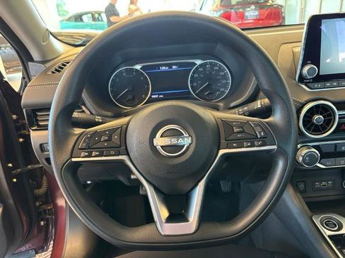 Certified 2025 Nissan Sentra SV FWD image 18