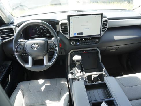 Used 2024 Toyota Tundra Limited AWD/4WD image 2