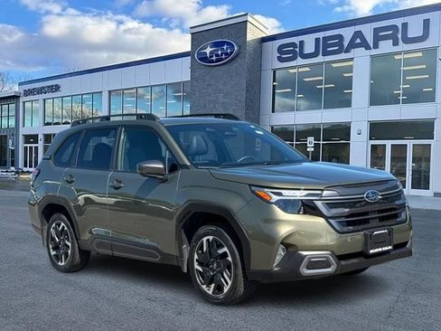 Certified 2025 Subaru Forester Limited AWD/4WD image 1