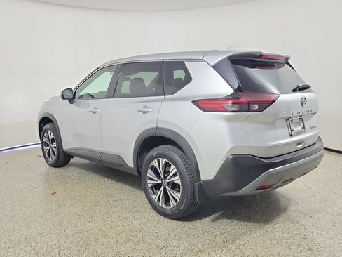 Used 2021 Nissan Rogue SV AWD/4WD image 7