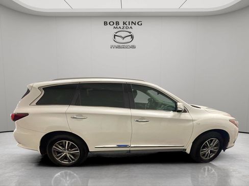 Used 2020 INFINITI QX60 Luxe w/ Essential Package AWD/4WD image 6