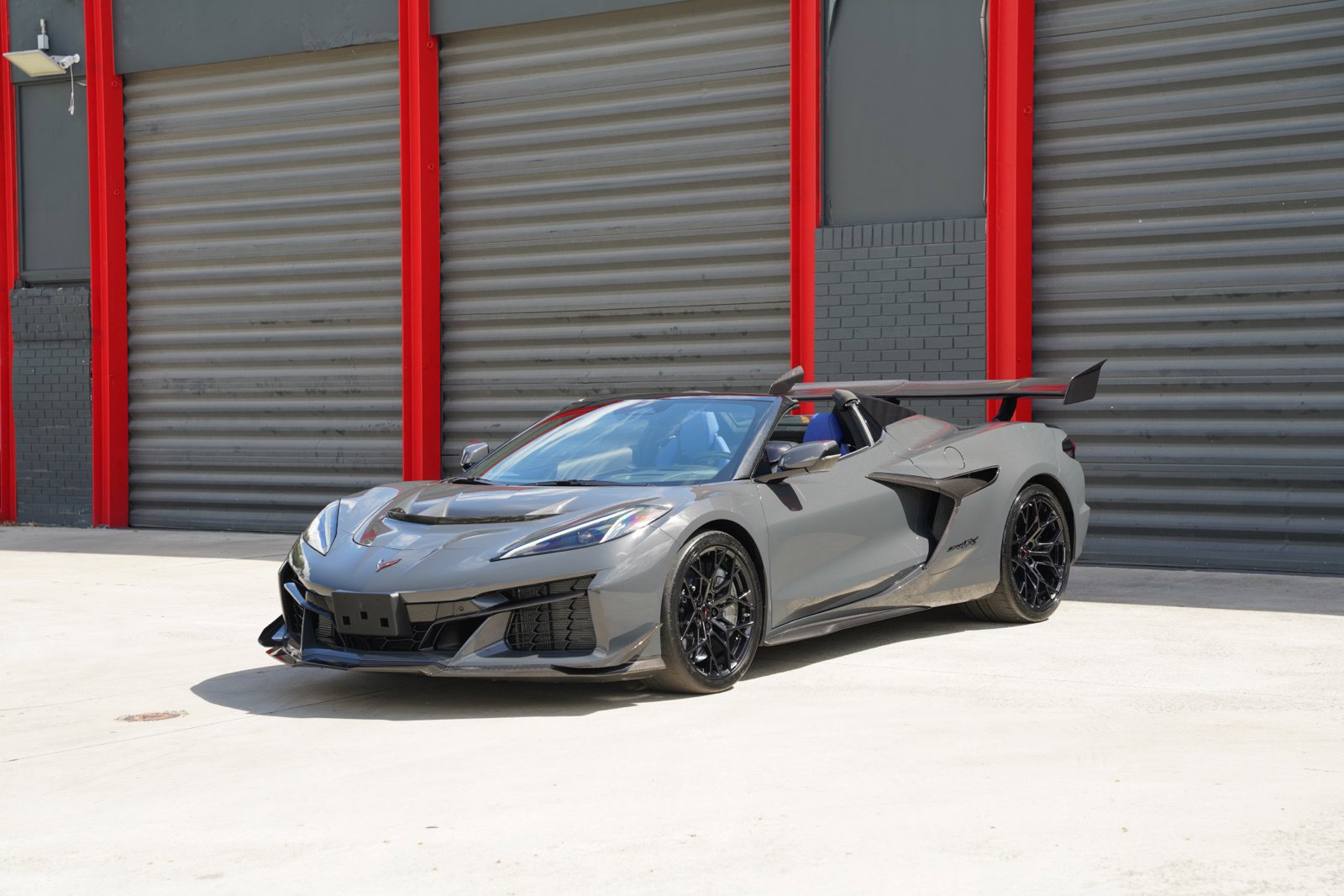 Used 2027 Chevrolet Corvette ZR1X AWD/4WD image 1