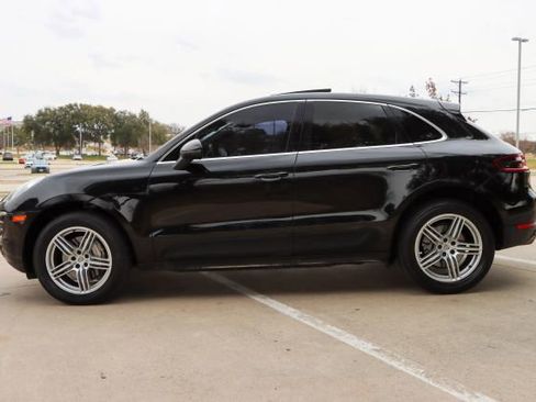 Used 2017 Porsche Macan S image 4