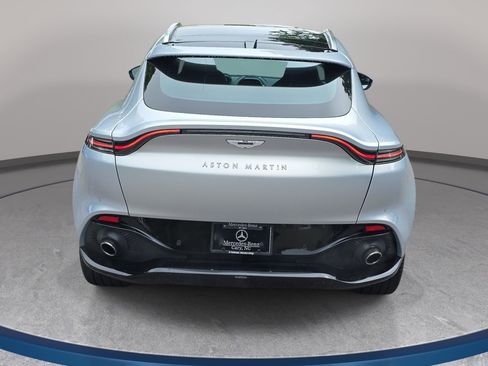 Used 2021 Aston Martin DBX AWD/4WD image 6