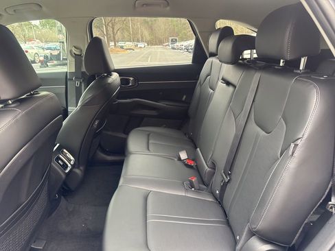 New 2025 Kia Sorento S image 47