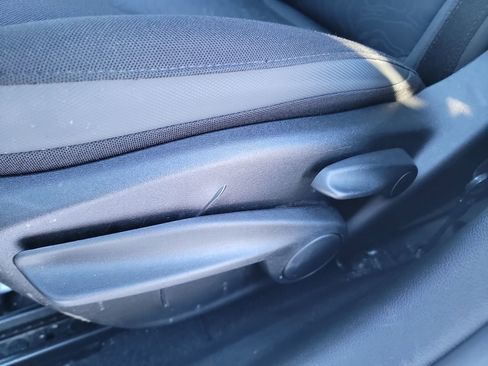 Used 2023 Jeep Renegade Trailhawk image 12