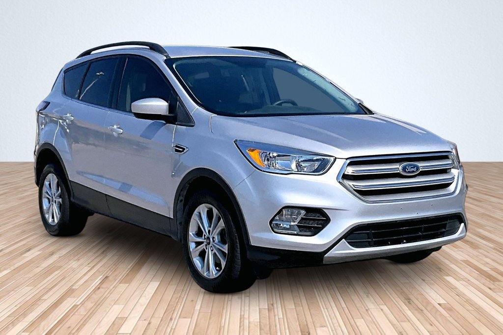 Used 2018 Ford Escape SE FWD image 9