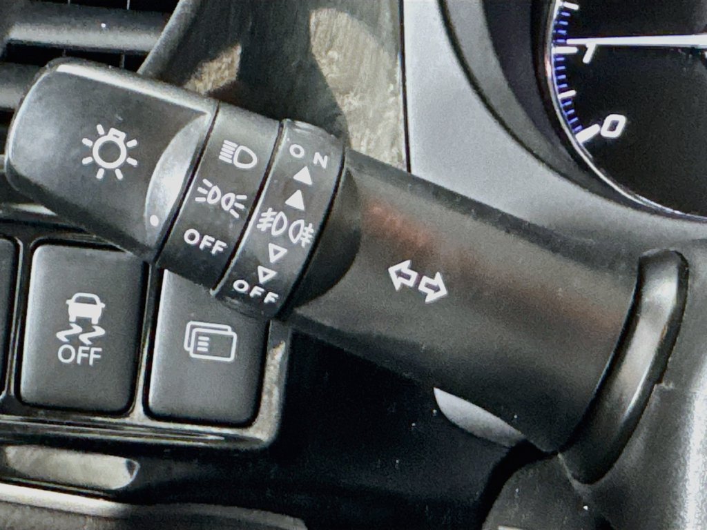 Used 2016 Mitsubishi Outlander AWD image 12