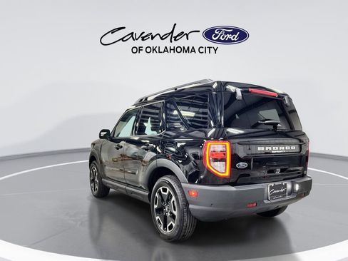 Used 2024 Ford Bronco Sport Outer Banks w/ Tech Package AWD/4WD image 6