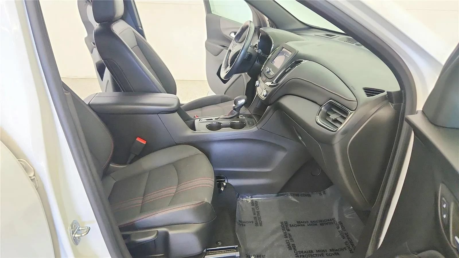 Used 2022 Chevrolet Equinox RS FWD image 28