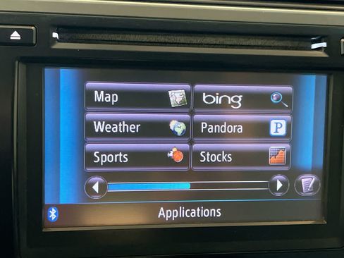 Used 2012 Toyota Camry SE FWD image 17