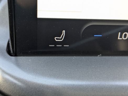 New 2024 Ford Escape SE image 27