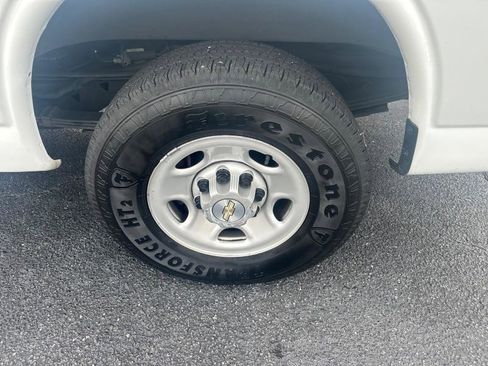 Used 2021 Chevrolet Express 2500 Extended w/ Driver Convenience Package image 22