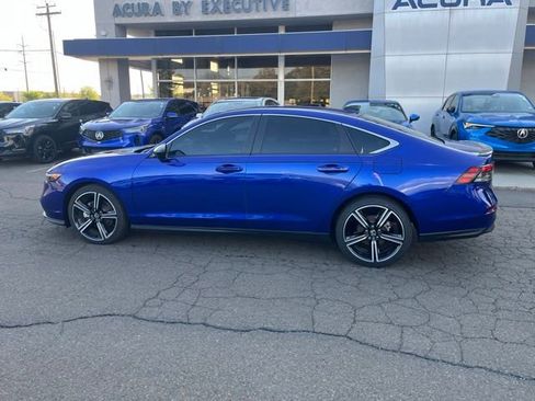 Used 2025 Honda Accord Sport image 5