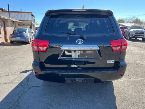 Used 2012 Toyota Sequoia Platinum image 6
