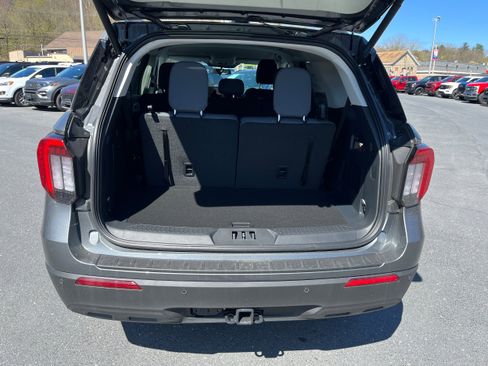 New 2026 Ford Explorer Active AWD/4WD image 13