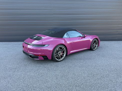 Certified 2023 Porsche 911 Carrera GTS w/ Premium Package image 9