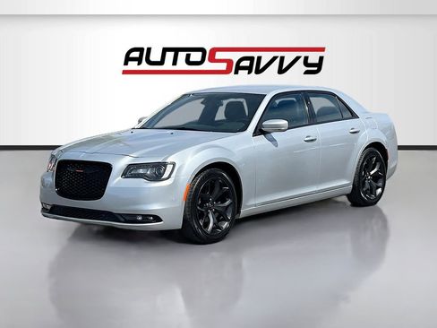 Used 2021 Chrysler 300 S image 3