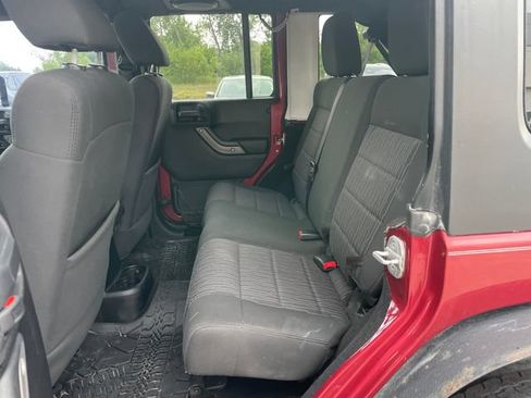 Used 2012 Jeep Wrangler Unlimited Sport AWD/4WD image 41