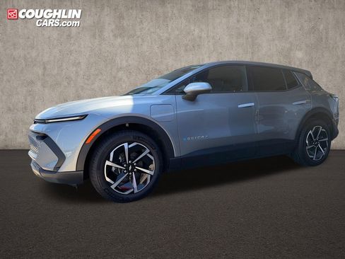 New 2026 Chevrolet Equinox EV LT FWD image 2