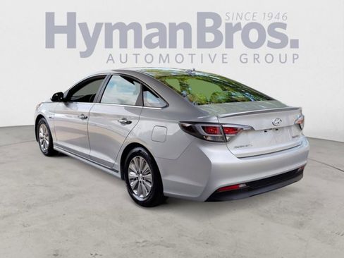 Used 2016 Hyundai Sonata SE image 5