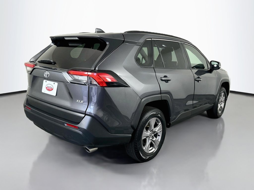 Certified 2025 Toyota RAV4 XLE FWD image 5