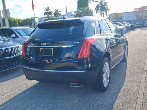 Used 2017 Cadillac XT5 Premium Luxury w/ LPO, Wheel Lock Package FWD image 4