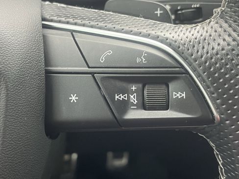 Used 2022 Audi SQ8 Premium Plus AWD/4WD image 20
