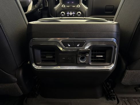 Used 2020 GMC Sierra 2500 Denali w/ Denali Ultimate Package image 29