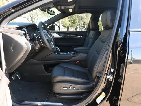 New 2026 Cadillac XT5 Sportv w/ LPO, Onyx Lite Package image 18