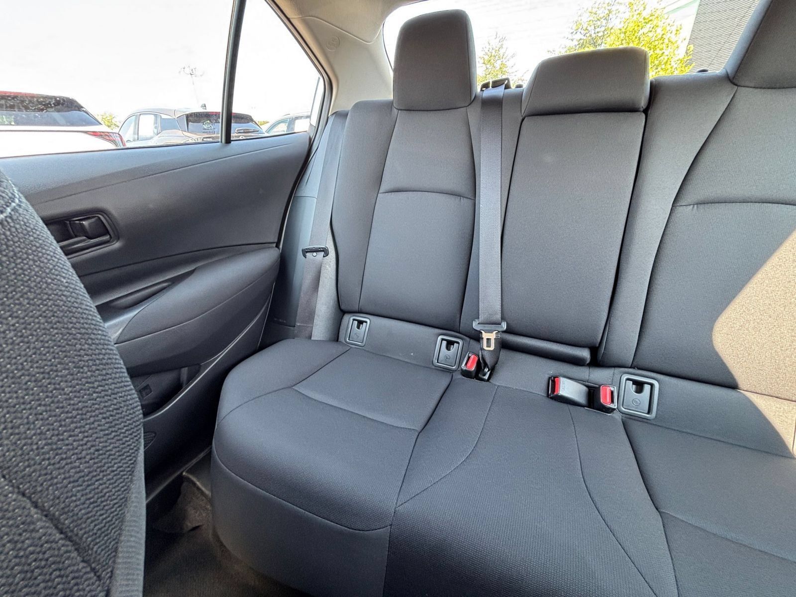 Used 2025 Toyota Corolla LE FWD image 36