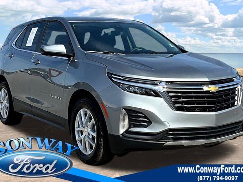 Used 2024 Chevrolet Equinox LT image 1