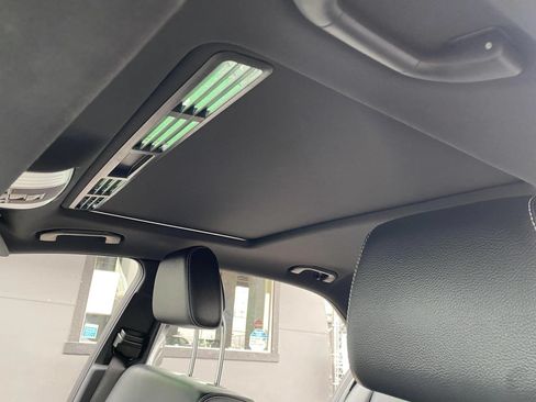 Used 2016 Mercedes-Benz E 350 Sedan image 7