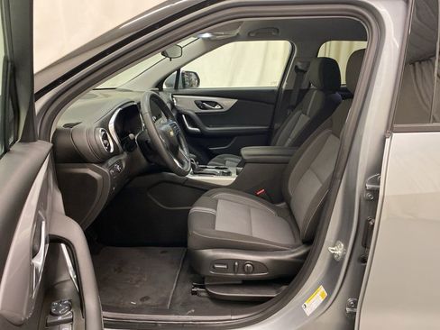 Used 2025 Chevrolet Blazer LT AWD/4WD image 14