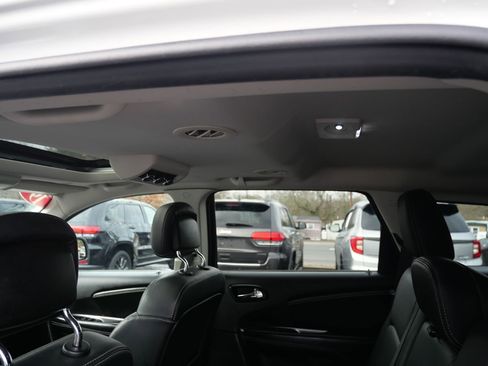 Used 2019 Dodge Journey Crossroad w/ Nav & Sun Group image 19