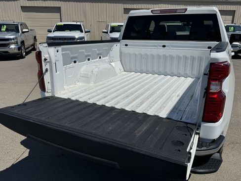 Used 2021 Chevrolet Silverado 1500 LT AWD/4WD image 11